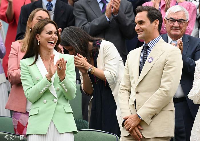 爱游戏官网网页版入口-包含持续失利引发热议！，TheShy在独行侠比赛中比赛局势复杂观众掌声雷动的词条-爱游戏官网网页版入口