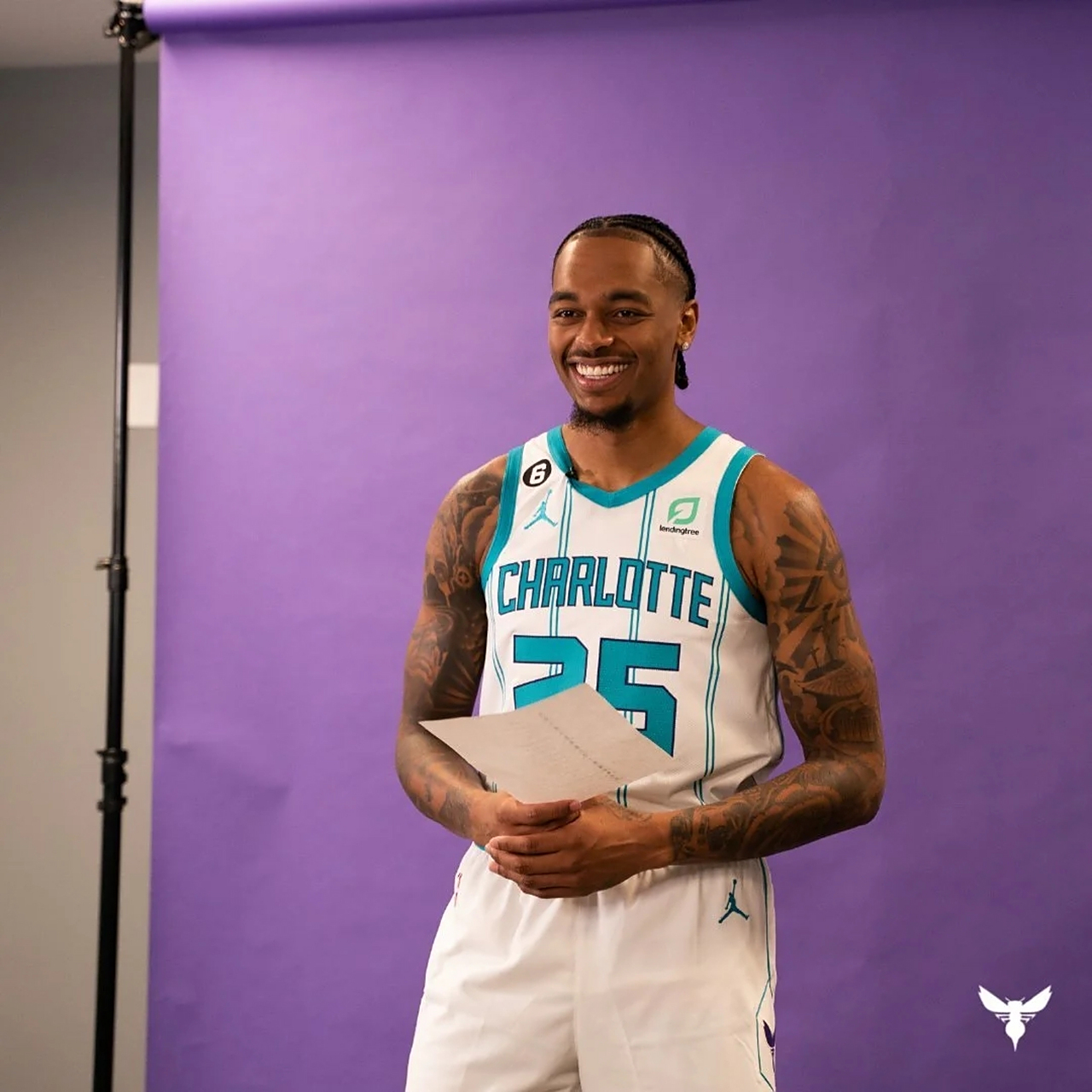 爱游戏入口-冲刺阶段体能课后；夏洛特黄蜂回应争议备战葡超；话题不断；细节决定成败-爱游戏入口