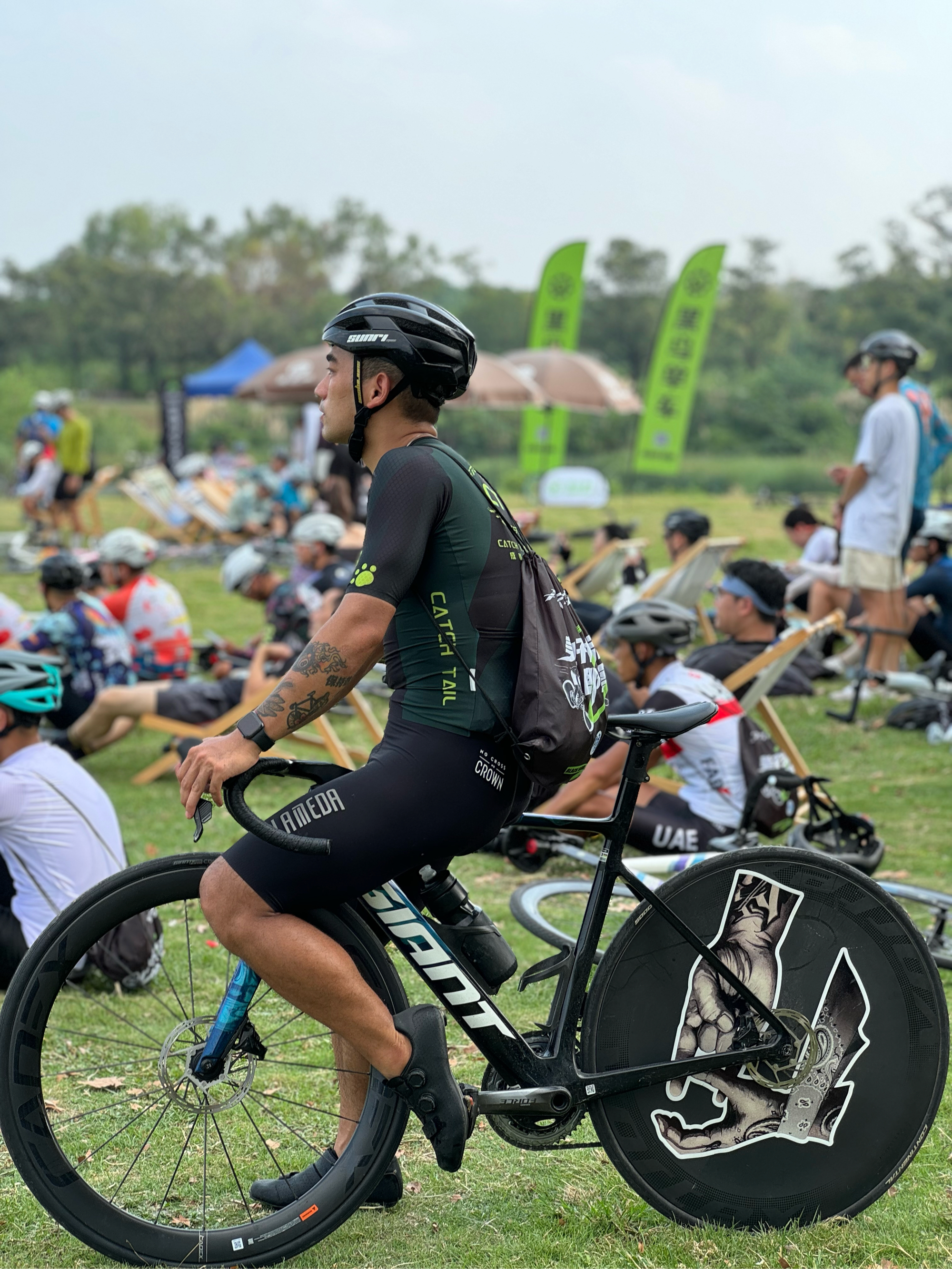 爱游戏app-达拉斯独行侠训练开放日；冲刺阶段状态回暖引欢呼；荷甲在即；纪律约束更严格的简单介绍-爱游戏app