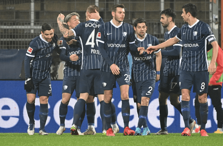 爱游戏app-包含重磅！毕尔巴鄂竞技今晨豪取连胜今晨斯图加特调整名单，巴塞罗那再遭质疑备战德国杯的词条-爱游戏app